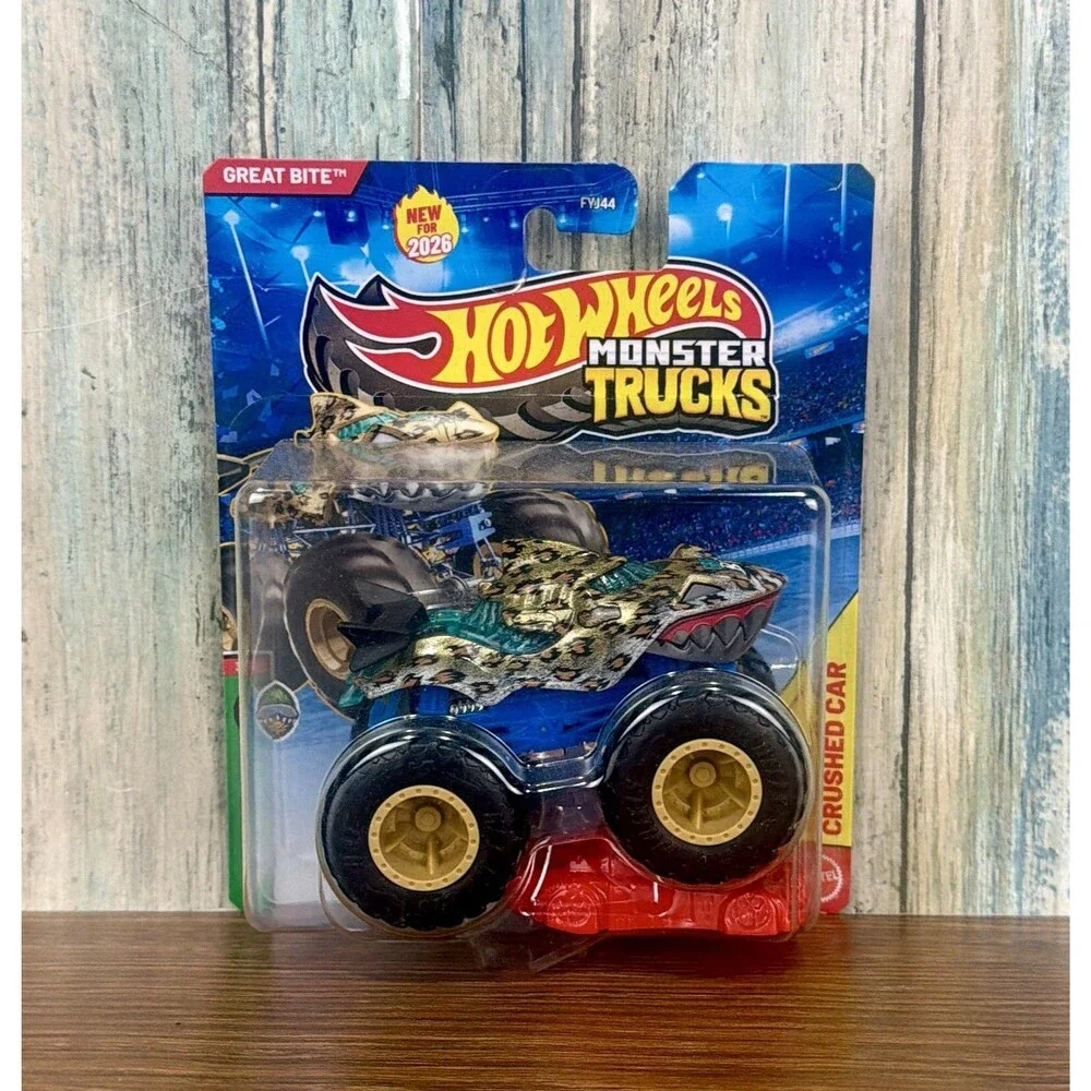 Hot Wheels Monster Trucks Great Bite Shark 2026 Includes Crushed Car NIB Sealed